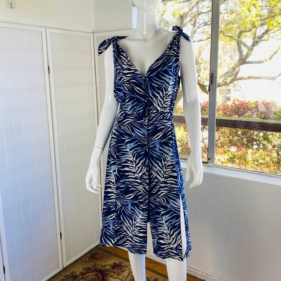 ALTUZARRA, Blue Print Silk Knee-Length Button Down Dress, 10. - Picture 4 of 5